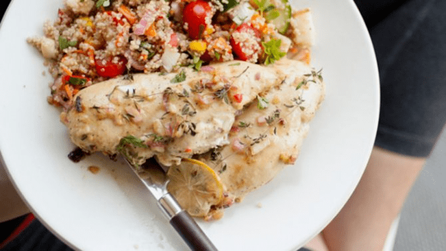 losos s kvinojo na beljakovinski dieti